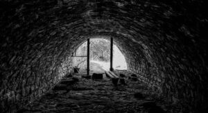 Септичната яма не е необходимо да се фиксира в бетонна замазка